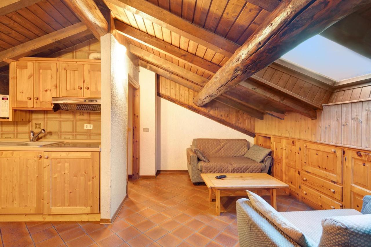 Chalet Meridiana Appartamento 11 Livigno Bagian luar foto