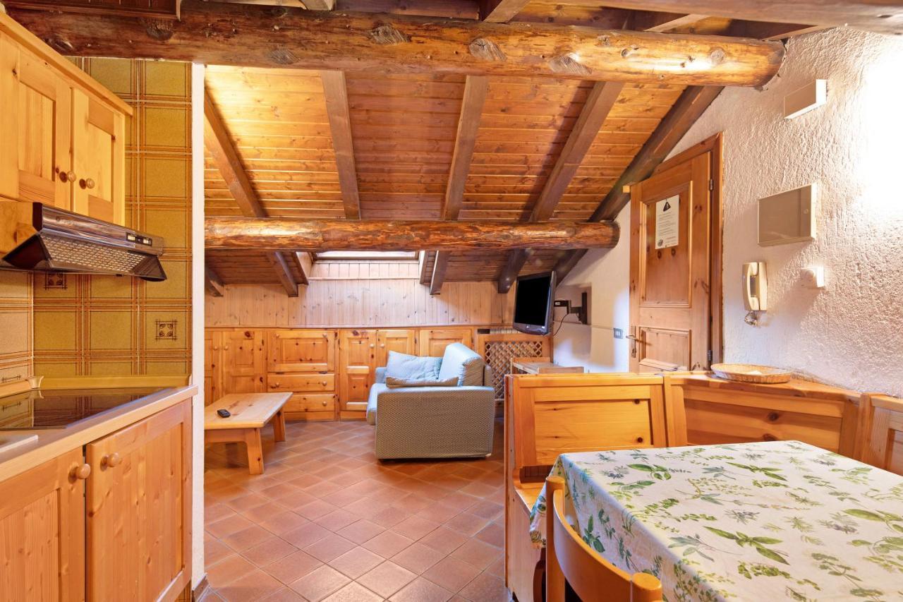 Chalet Meridiana Appartamento 11 Livigno Bagian luar foto